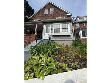 Lake Erie Home For Sale in Erie Pennsylvania