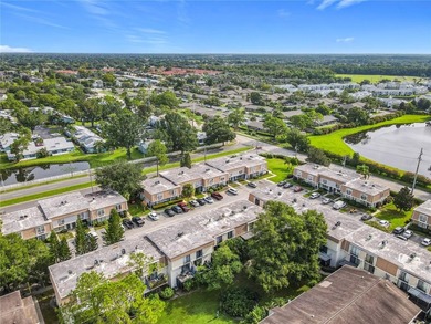 Charming 3 bedroom, 2bath condo in the desirable Village Square - photo 40