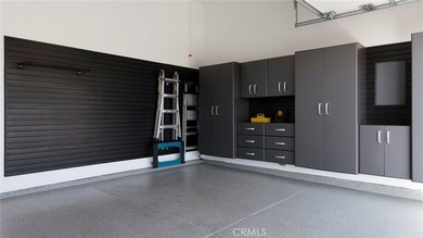 Welcome to a striking architectural residence in the highly - photo 40