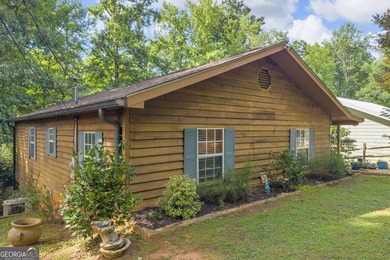 Lake living awaits! This 2 bedroom, 2 bathroom home offers 1,008 - photo 3