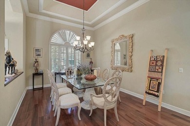 **IMPRESSIVE GOLF COURSE ESTATE IN THE HIGHLY SOUGHT-AFTER OAKS - photo 7