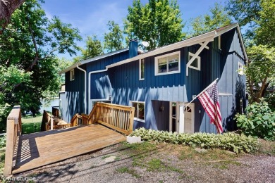 Lake Home For Sale in Fox River Grove, Illinois