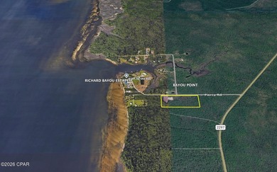 Enjoy the best of both convenience and nature with this 9.5-ACRE - photo 4