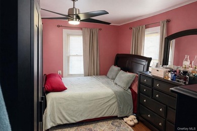 Charming early 20th-century Victorian-style residence situated - photo 12