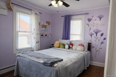 Charming early 20th-century Victorian-style residence situated - photo 18