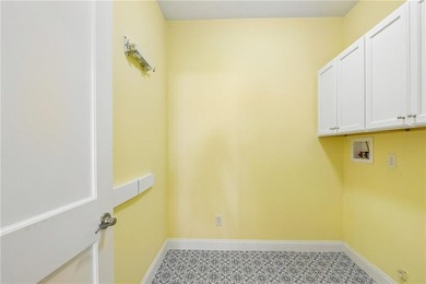 Welcome to Wickford Woods, a highly sought-after 55+ condominium - photo 18