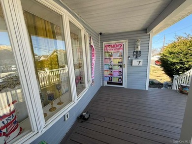 Charming early 20th-century Victorian-style residence situated - photo 29