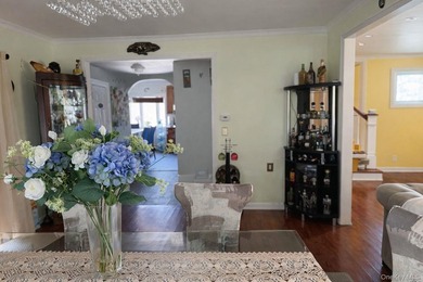 Charming early 20th-century Victorian-style residence situated - photo 36