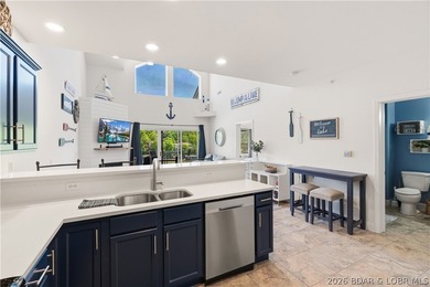 This is the kind of lake condo people wait for-top-floor views - photo 8
