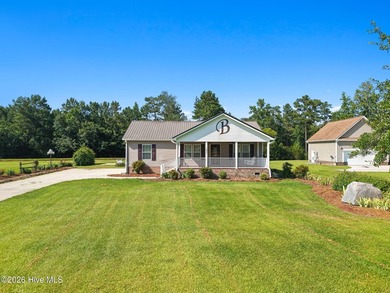 (private lake, pond, coastal) Home For Sale in Tabor City North Carolina