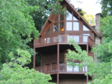 Lake Home Sale Pending in Ghent, West Virginia