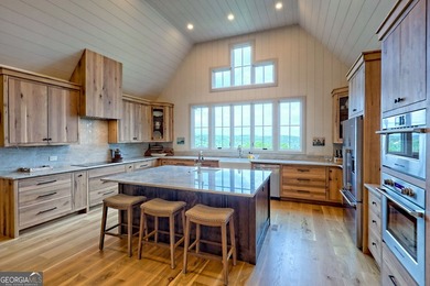 Surround yourself with luxury! Breathtaking layered views of - photo 22