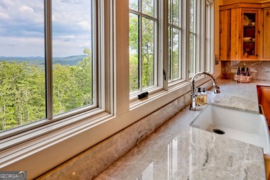 Surround yourself with luxury! Breathtaking layered views of - photo 24