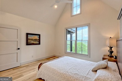 Surround yourself with luxury! Breathtaking layered views of - photo 37
