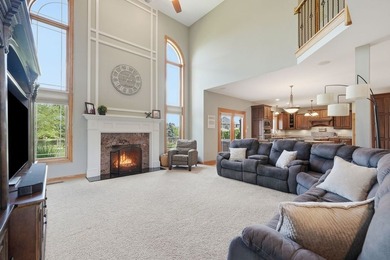 Welcome to your half-acre Sunset Lakes oasis! This custom-built - photo 8