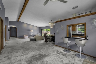 Welcome to this charming 3/2 single-family home in the heart of - photo 13