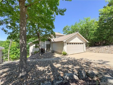 Deep water. Cove protection. Private dock. This rare 5-bedroom - photo 4
