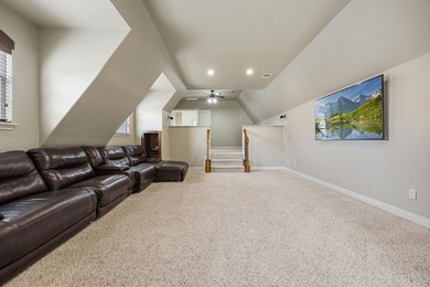 Nestled within the prestigious, guard-gated Villas of Hogan's - photo 27