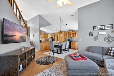 Deep water. Cove protection. Private dock. This rare 5-bedroom - photo 9