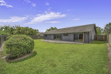 Welcome to this charming 3/2 single-family home in the heart of - photo 29