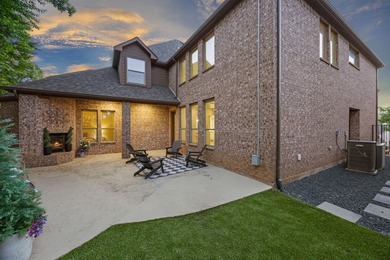 Nestled within the prestigious, guard-gated Villas of Hogan's - photo 34