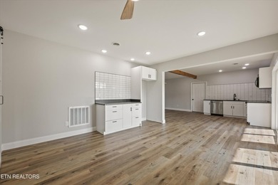 Waterfront living on the French Broad River! Welcome to 9712 - photo 45