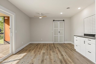Waterfront living on the French Broad River! Welcome to 9712 - photo 47