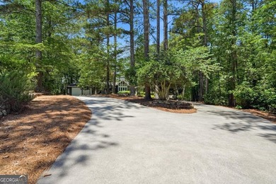 Crafted for generations of gathering, this beautiful lake-area - photo 4