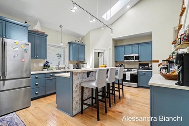 Beautifully updated and perfectly positioned as a private - photo 13