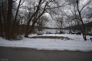 Your dream home starts here! Lakefront building lot in Pinecliff - photo 5