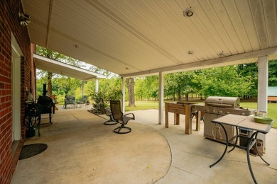WELCOME TO A BEAUTIFUL COUNTRY PROPERTY OFFERING THE PERFECT - photo 26
