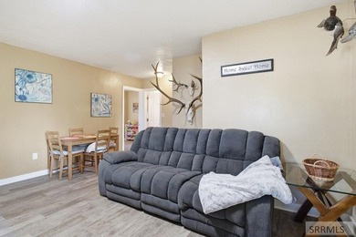 Charming Downtown Oasis Near Tautphaus Park! Welcome to 320 W - photo 7