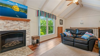 WELL MAINTAINED & ROOMY! Contract fell through, no fault of - photo 4