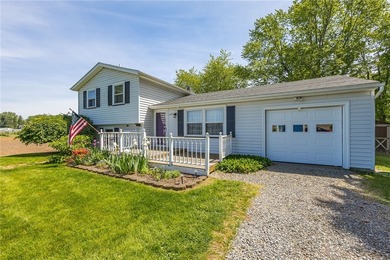 Welcome home to this lovingly maintained split-level, proudly - photo 3