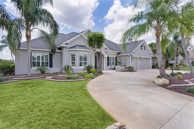 Golf-Front Luxury with Panoramic Views in the Village of - photo 2
