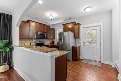 Welcome home to this beautiful, move-in-ready end-unit townhouse - photo 11