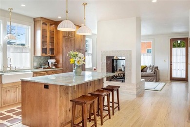Located in Newport's Historic Point neighborhood, this newly - photo 12