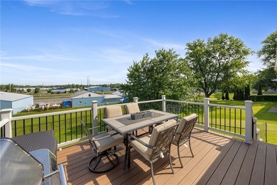 Welcome home to this meticulously maintained Cape Cod in Ontario - photo 18