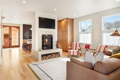 Located in Newport's Historic Point neighborhood, this newly - photo 21