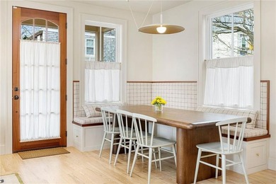 Located in Newport's Historic Point neighborhood, this newly - photo 28
