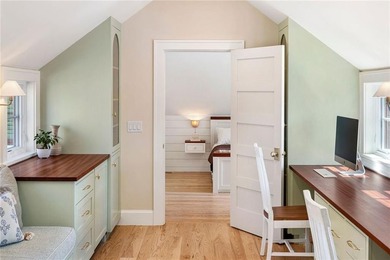 Located in Newport's Historic Point neighborhood, this newly - photo 31