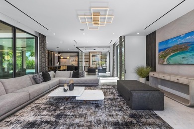 Located at 217 Thatch Palm Drive within the prestigious Royal - photo 32