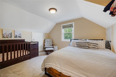 Welcome home to this meticulously maintained Cape Cod in Ontario - photo 33
