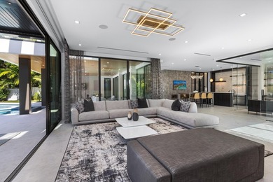Located at 217 Thatch Palm Drive within the prestigious Royal - photo 35