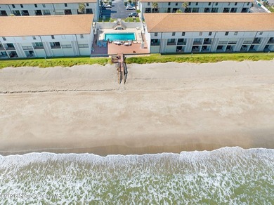Price Reduction!! DIRECT OCEAN, nicely remodeled 2-bedroom 2 - photo 39