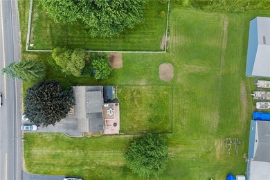 Welcome home to this meticulously maintained Cape Cod in Ontario - photo 48