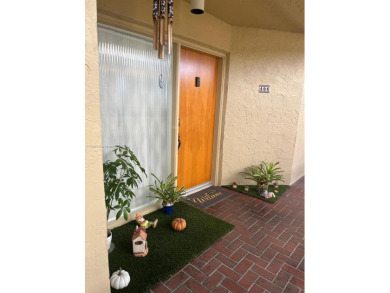 Lake Condo For Sale in Miami, Florida