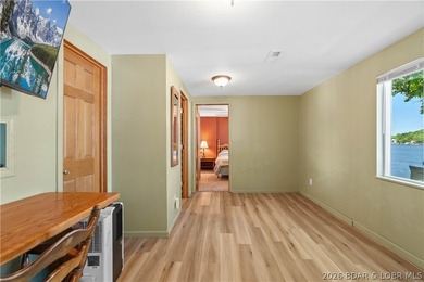Tucked away on the sought-after Little Niangua Arm, this 3 bed - photo 9
