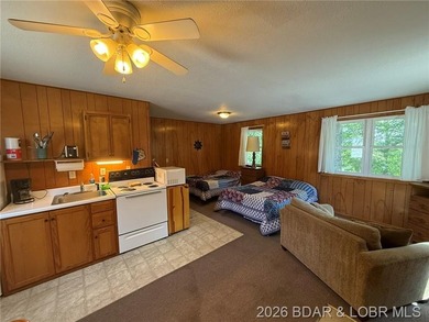 Cabin 10 is a single room with full kitchen, range with oven and - photo 5