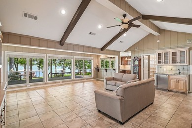 Exceptional deep-water waterfront home in the desirable - photo 10